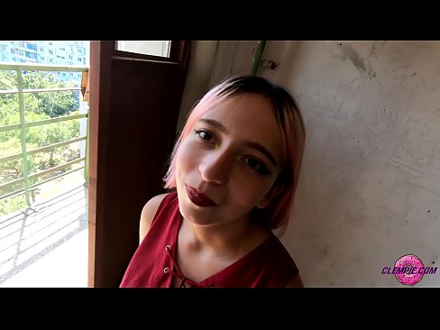 ❤️ Ikasle sentsuak arrotz bat zurrupatzen du kanpoaldean - Cum On His Face Porno pornoan eu.tvmarket.top ❌